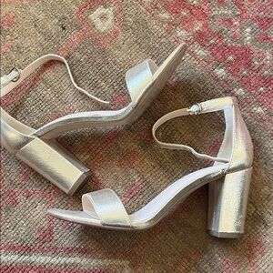 Kelly & Katie, heel sandal, size 6.5, light gold